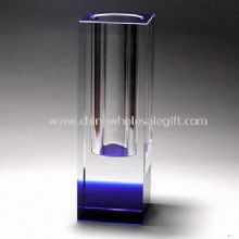 Vase en cristal disponibles dans diverses conceptions images