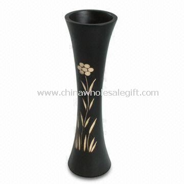 Elegante vaso in legno
