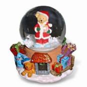 Polyresin X-mas Snow Globe Decoration with Polyresin Base and Glass Globe images