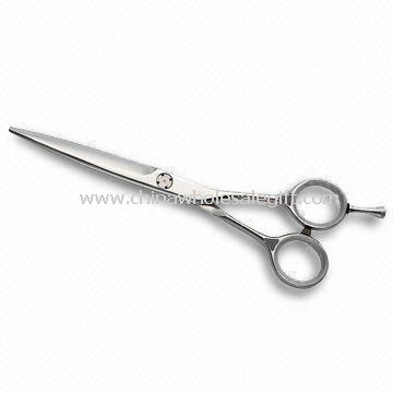 Профессиональный срез волос ножницами, удобная, красивая и может быть использован ловкость
