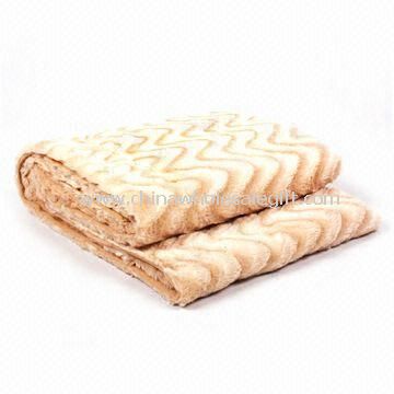 Solid Fleece Blanket Measures 68 x 86-inch with 4-side Piping
