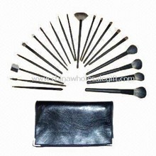 20-piece Cosmetic Brush Set with Fine Imitation Leather Handbag images