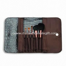 Portable Brush Set with Aluminum Ferule and Wooden Handle images