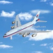 Die-cast pesawat Airbus logam dengan jarak meluncur 3-4m images