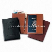 Cuero PVC Debossed porta pasaporte con un lado y portadocumentos images