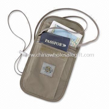 Bolsa de pescoço passaporte com dois grandes compartimentos