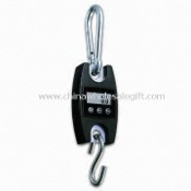 Hanging Scale, Capacity of 200kg x 500g, 150kg x 100g with Error Indicator images