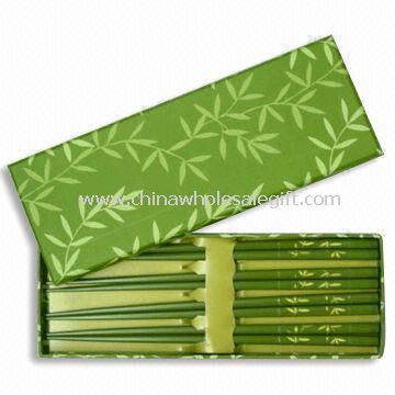 24 cm Chopsticks, Made of Bamboo, Each Set Contains Four Pairs of Chopsticks