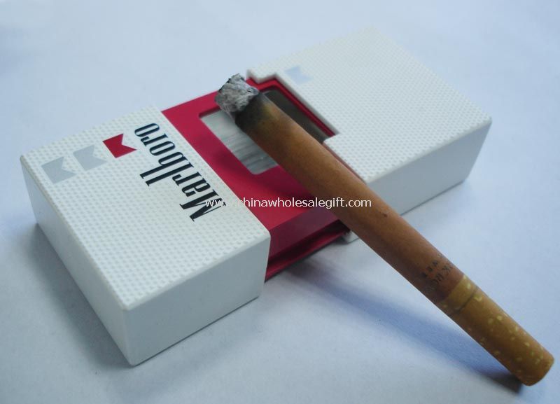 cigartee випадку попільнички