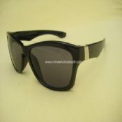 Plastic Wayfarer Sunglasses images