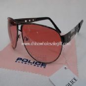 Lunettes de soleil police images