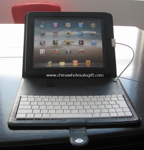 iPad keyboard with iPad case