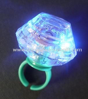 Crystal Flashing Diamond Ring