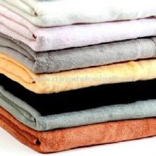 Různé barevné froté ručníky images