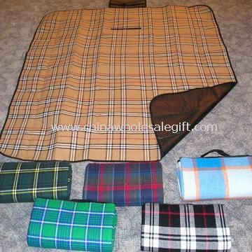 Convenient Picnic Fleece Blankets with PVC Backs