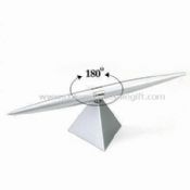 Helicopter Table Pen Holder with Rotating Angle of 180 Degrees images