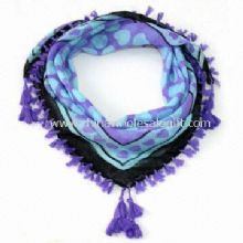 Schal in Mode-Stil geeignet für Frauen aus Polyester gefertigt images