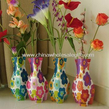 PVC ile yapılmış çiçek vazo