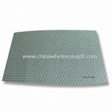 Woven Placemat Made of Polyester and Vinyl