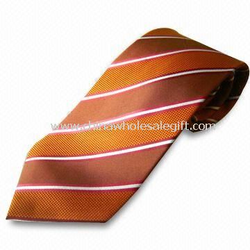 100 % silkkiä tai Polyester käsintehty kravatti