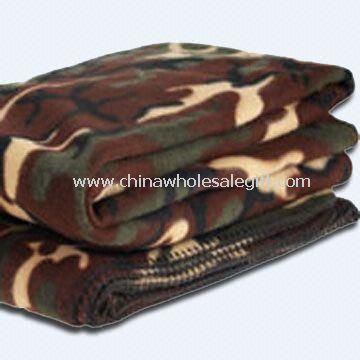 Fleece Blanket in Camouflage Military Design