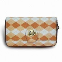 Rhombus Pattern Wallet with Zipper Closure images
