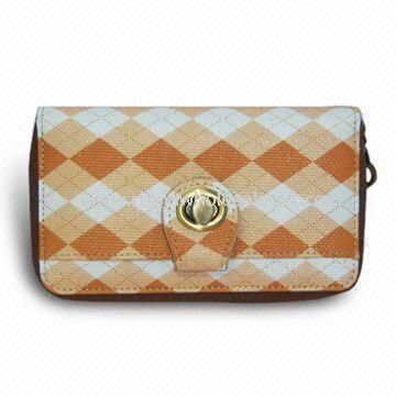 Rhombus Pattern Wallet with Zipper Closure