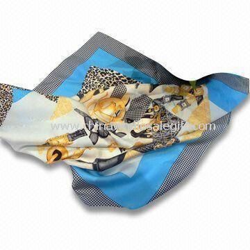 Lomme firkantet tørklæde lavet af silke og Twill materiale