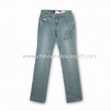 Womens Jeans con cinco clavos de anti-plata images