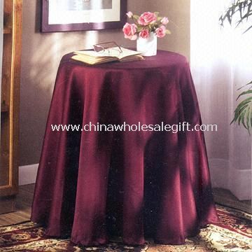 Decorative Round Table Linens