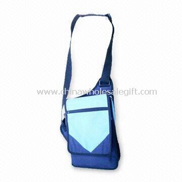 Leisure Bag with Shoulder Strap and Various Pockets