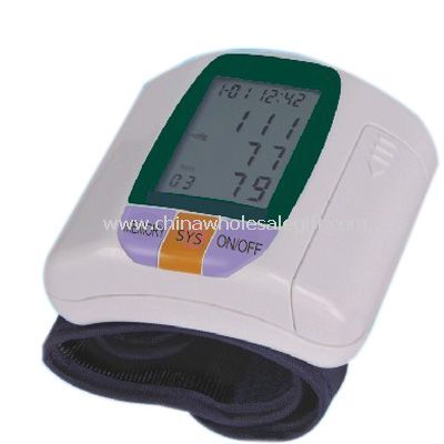 Wrist blood pressure meter