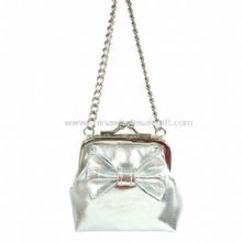 Metallic PVC Verkettete Rahmen Tasche mit Krokodil-PVC-Bogen images