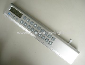 Kalkulator w kształcie linijki