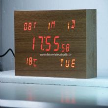 Reloj de madera del LED images