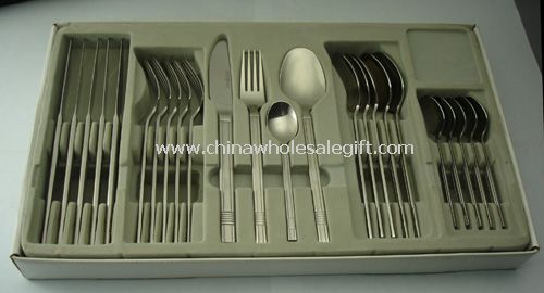 24pcs PVC window gift box cutlery set