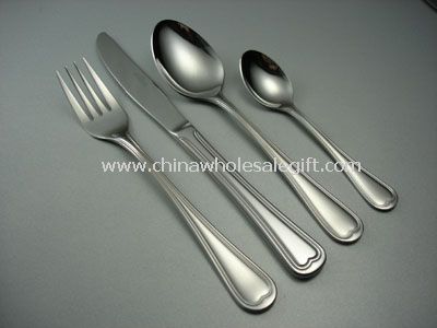 Classic handle design cutlery set