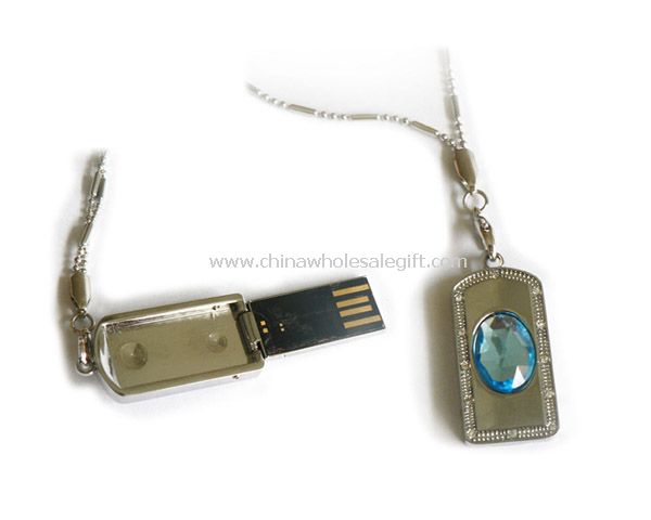 Mini nyaklánc USB villanás hajt