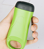 Hand-pressing Flashlight with Carabiner