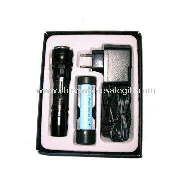 5W LED Rechargeable Flashlight with clip and pouch