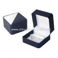 traditional style watch box images