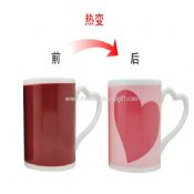 Varm färg ändra hjärtat cup images