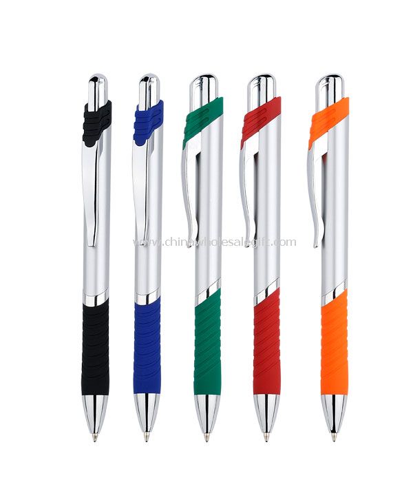 Školní psací pero