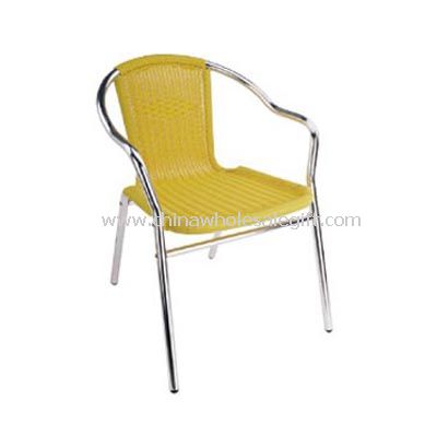 tube en aluminium chaise de rotin