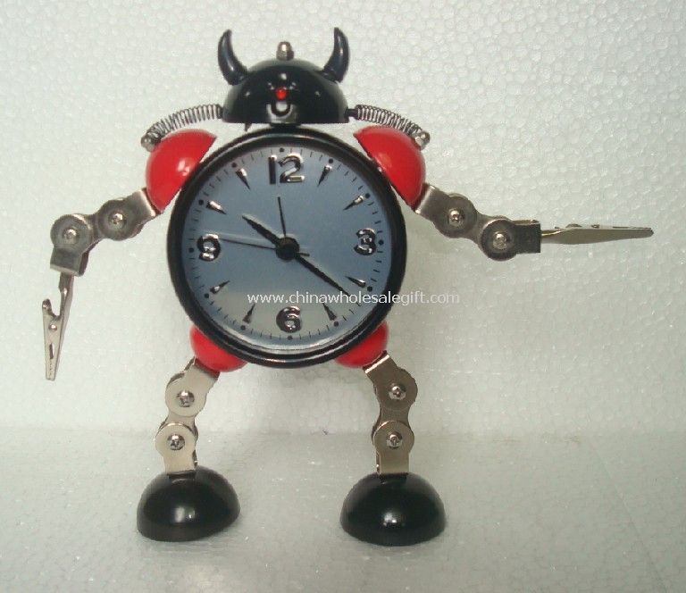 Round robot clock