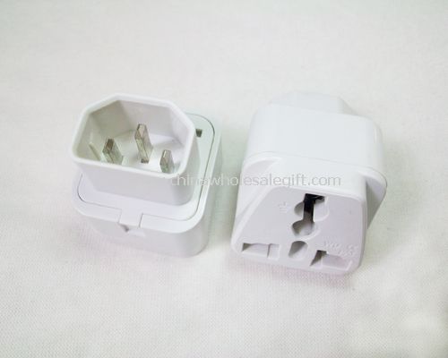 IEC 320 C14 Universal adapter