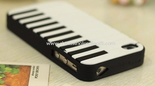 Housse silicone noir piano pour iphone4 4 s