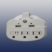 3-outlet nätadapter med LED-ljus & USB-uttag images