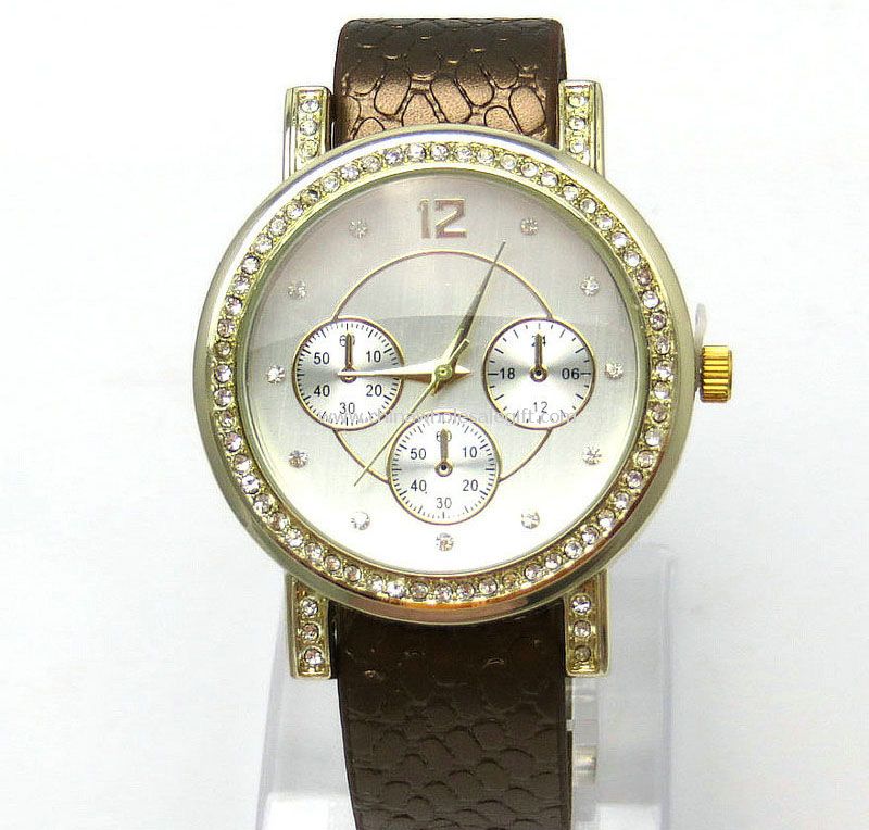 Reloj dama con diamante