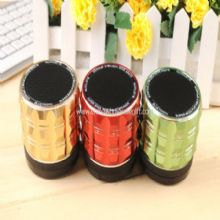 Wireless Bluetooth Speaker metal housing support TF card/FM radio function images